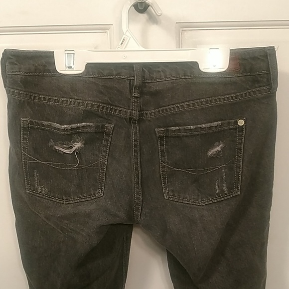 Distressed skinny jeans - Picture 2 of 5